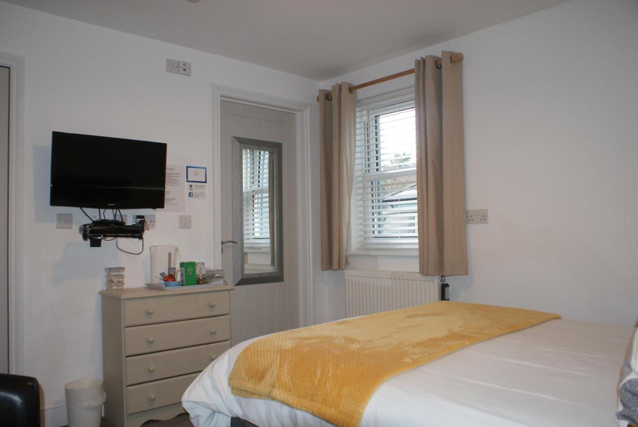 אלדברג Tirah Guest House מראה חיצוני תמונה
